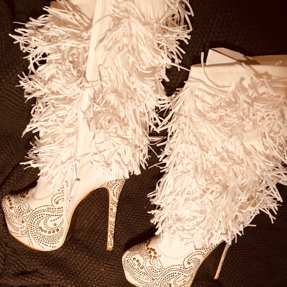 High heeled party boots